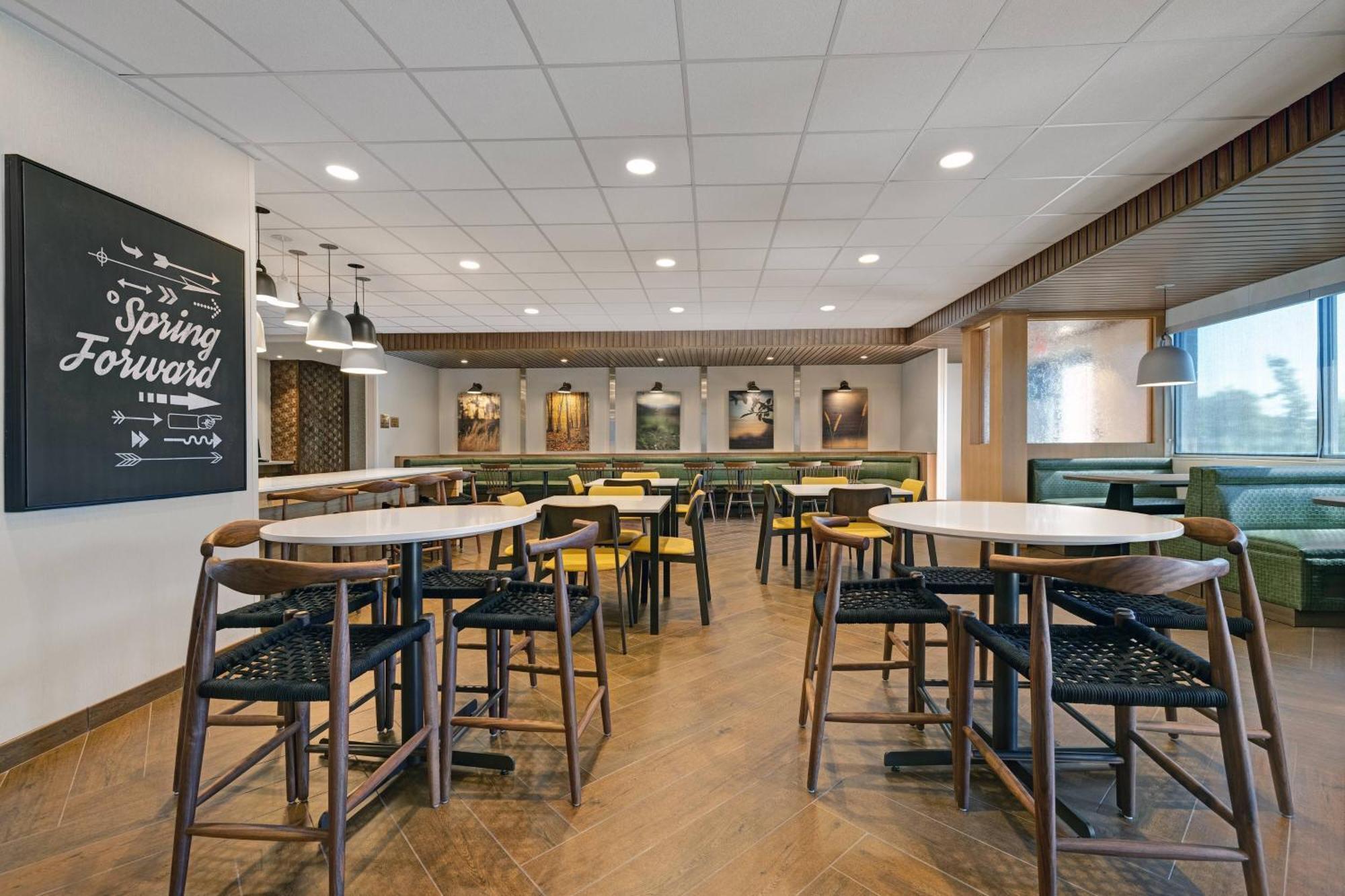 Fairfield Inn & Suites By Marriott Milwaukee Брукфілд Екстер'єр фото